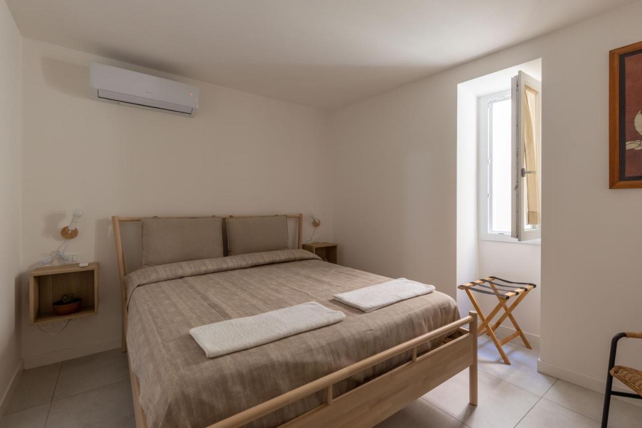 Veterani Cefalu 75 Apartment Exterior photo